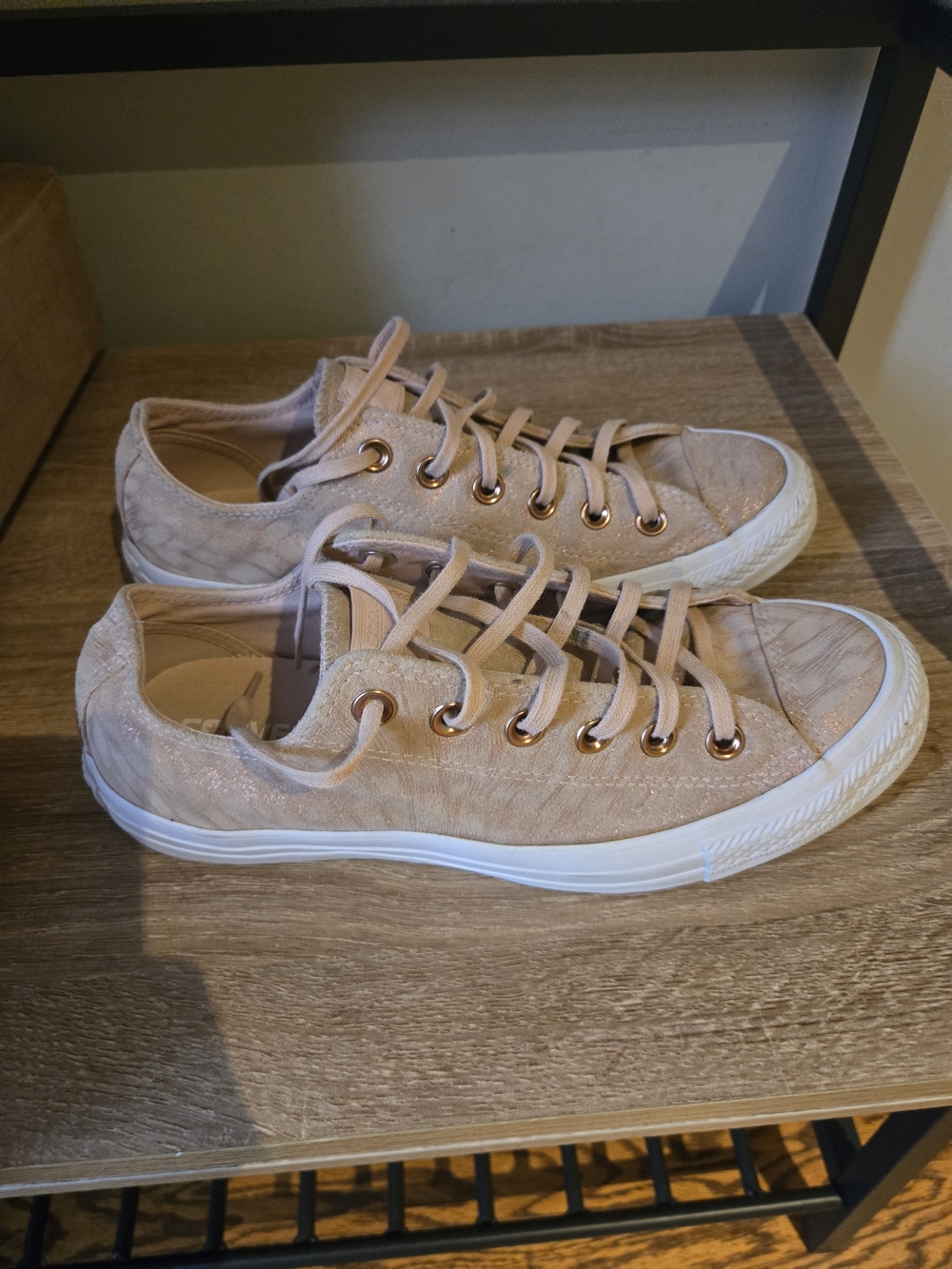 Converse Women's Light Pink Low-Top Sneakers with Gold Eyelets